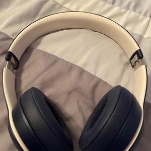 Beats Solo 3 Wireless Headphones